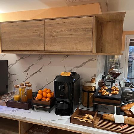 Logis Hotel Spa Restaurant Le Provence Lanarce Εξωτερικό φωτογραφία