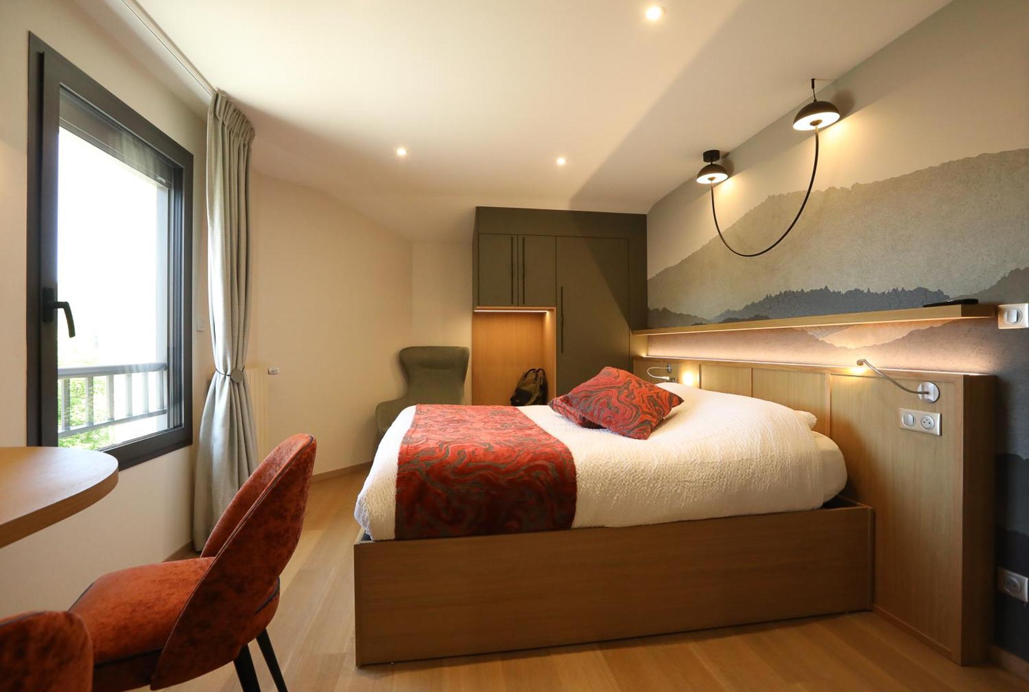 Logis Hotel Spa Restaurant Le Provence Lanarce Εξωτερικό φωτογραφία