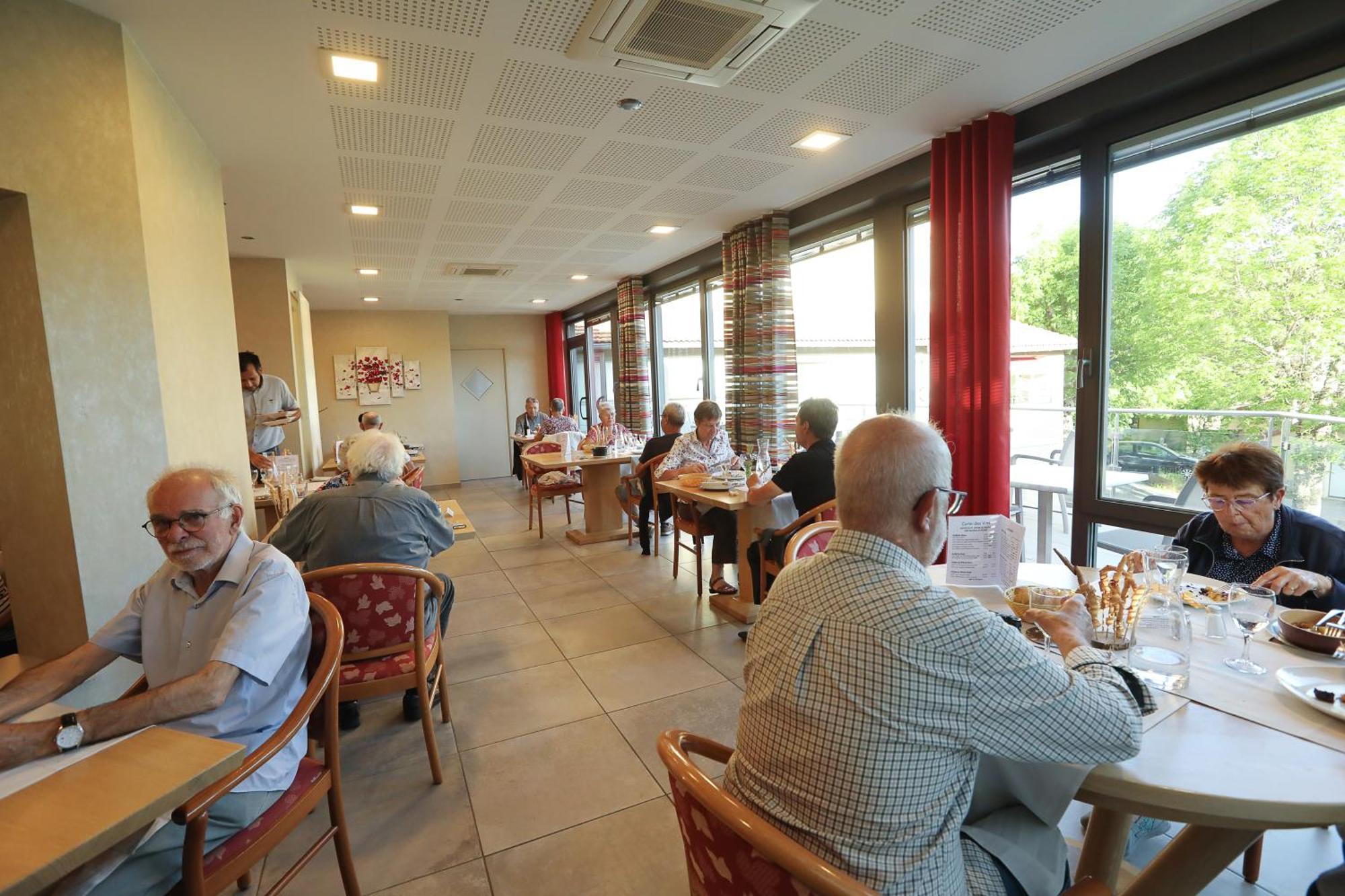 Logis Hotel Spa Restaurant Le Provence Lanarce Εξωτερικό φωτογραφία